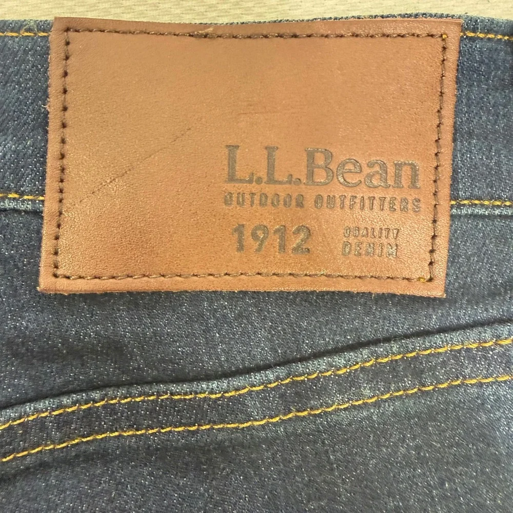 LL Bean BeanFlex Standard Athletic Jeans 36x29 Dark Wash CoolMax Stretch 507485